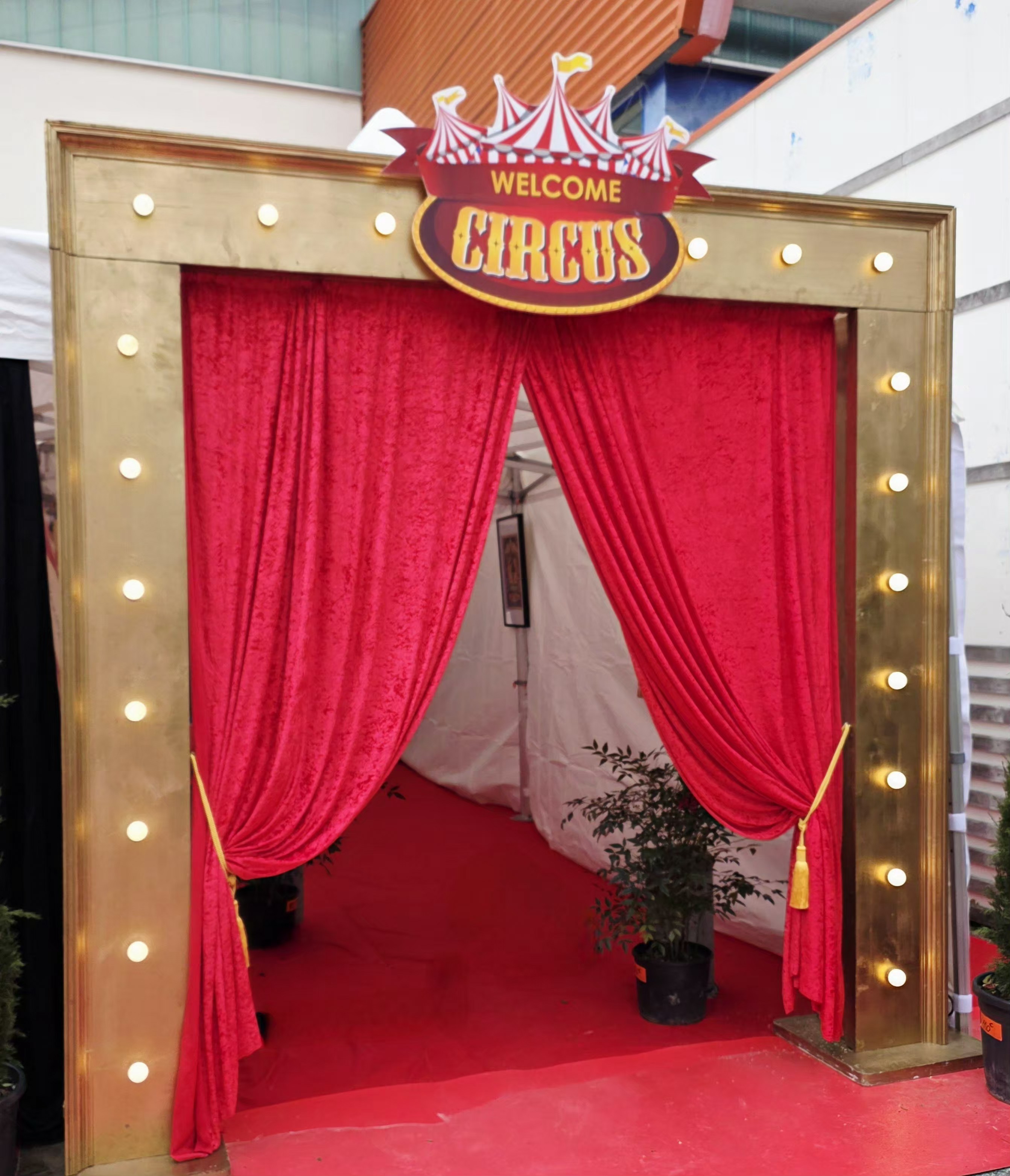 Circus 5