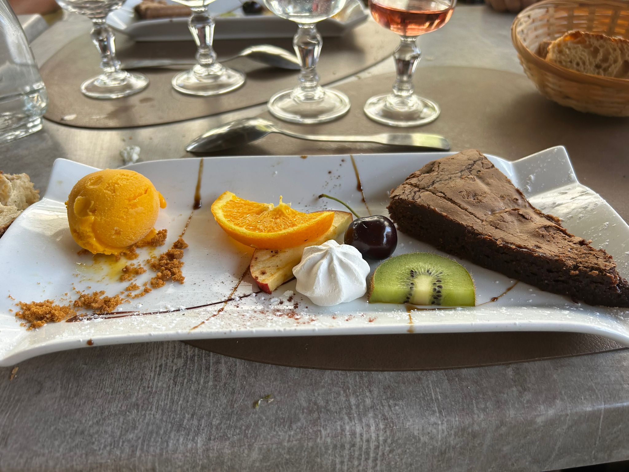 E4590168 7e4a 4542 9e4a 643a8351ca53