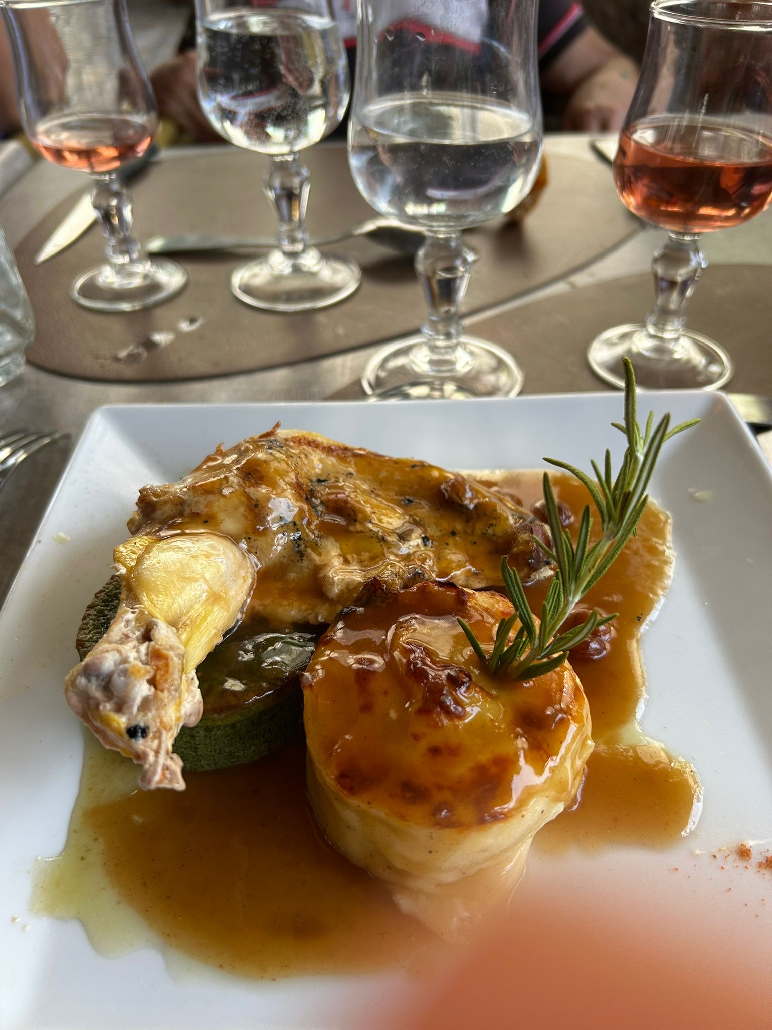 6deabd6a c843 418d 817b a27d66eb49c9