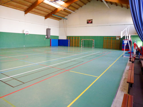 Interieur gymanse mairie de chabris