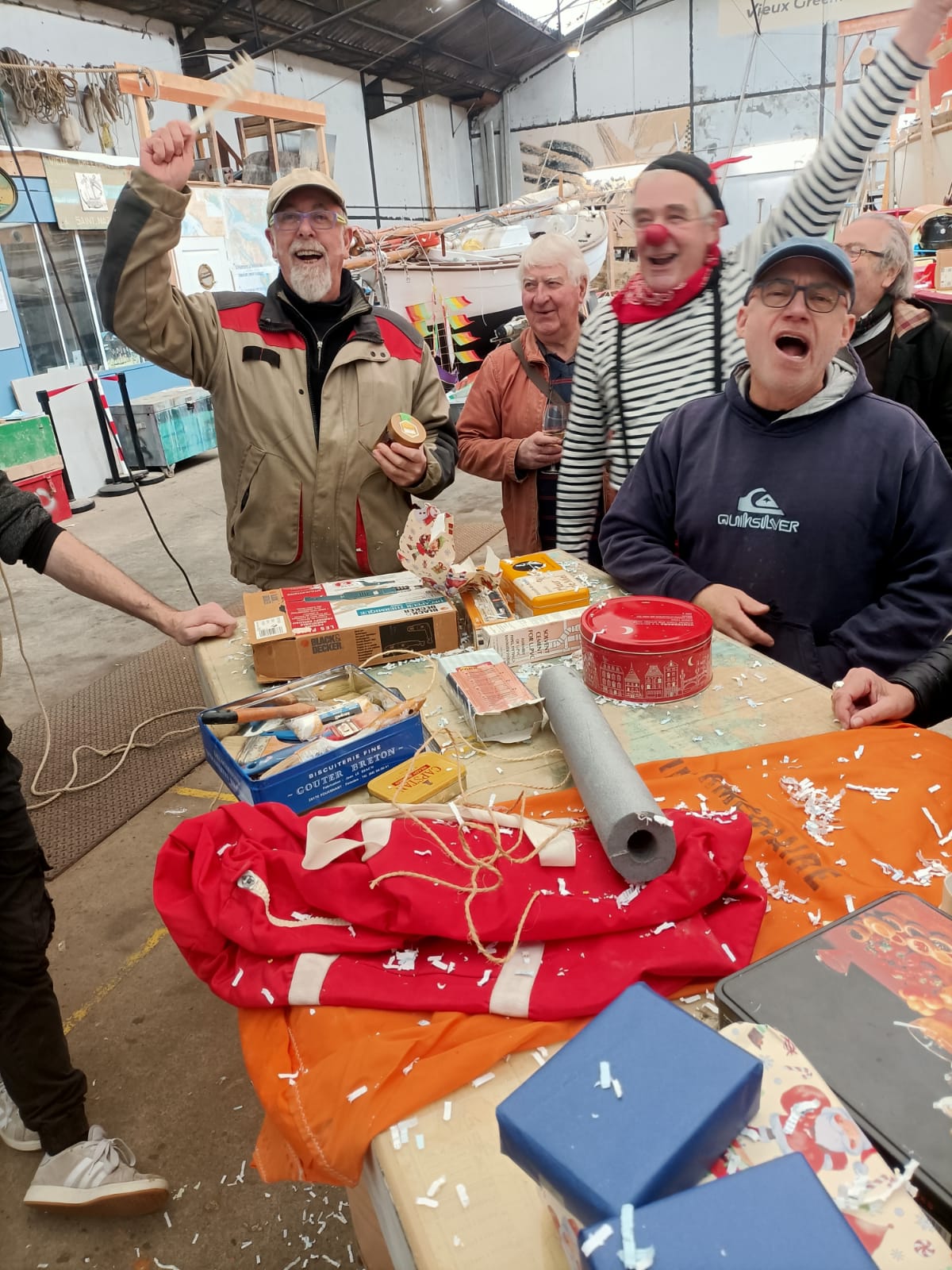 Fête Saint-Nicolas Vieux Gréements Saint-Nazaire : clown, cadeaux et solidarité Noël !
