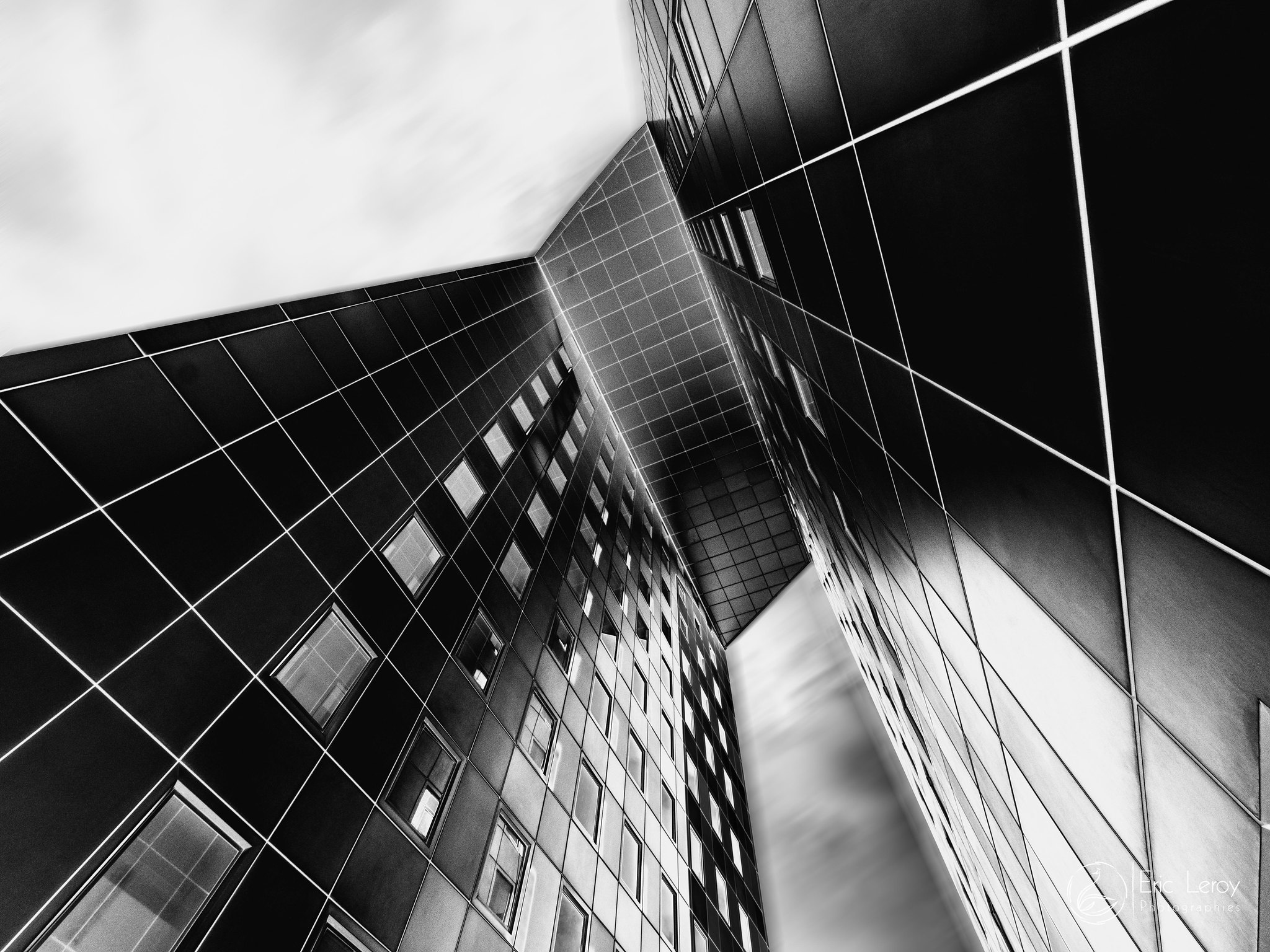 37719687994 7b5454571e k