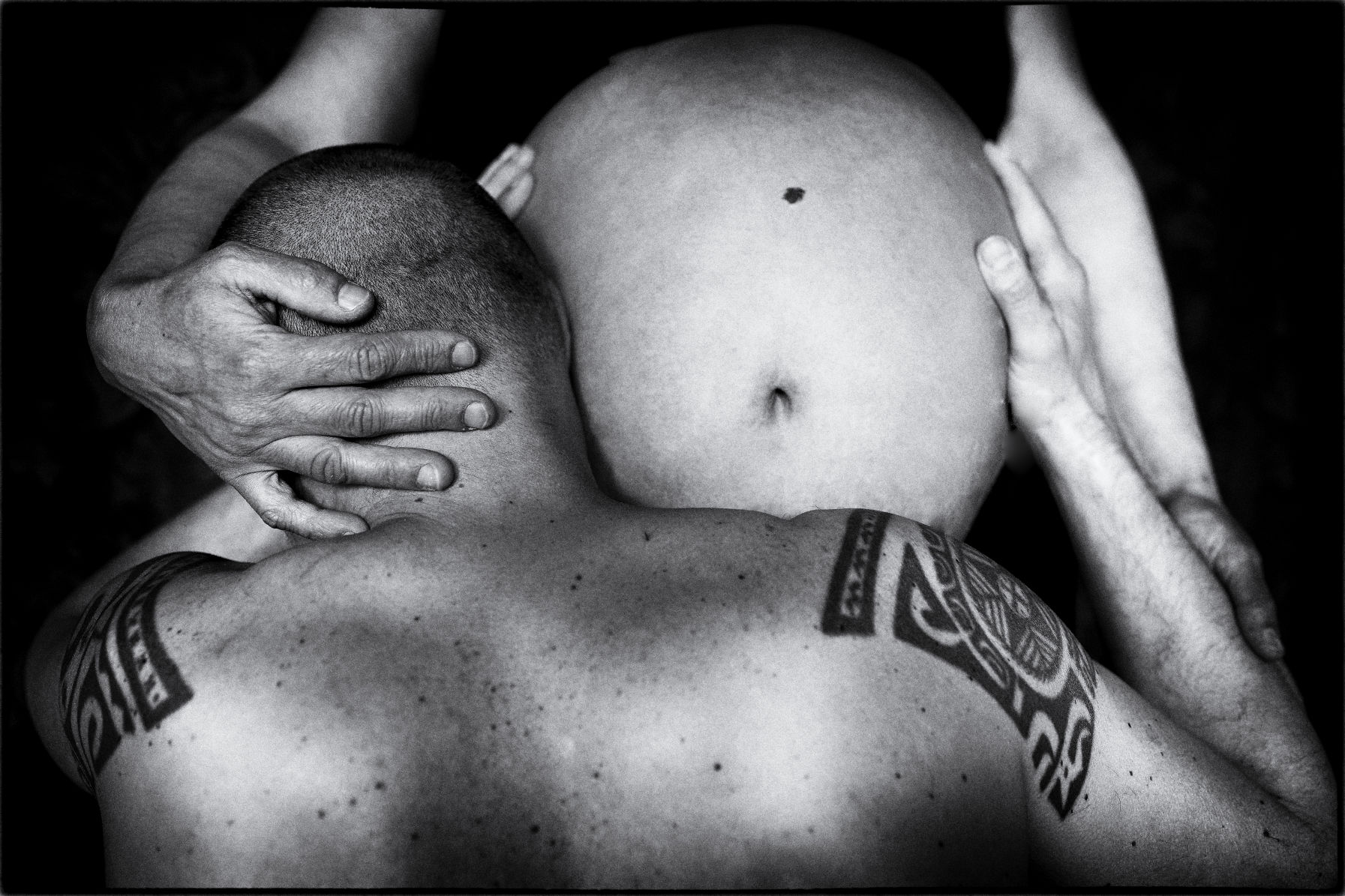 Photo de femme enceinte et pere studiophoto89