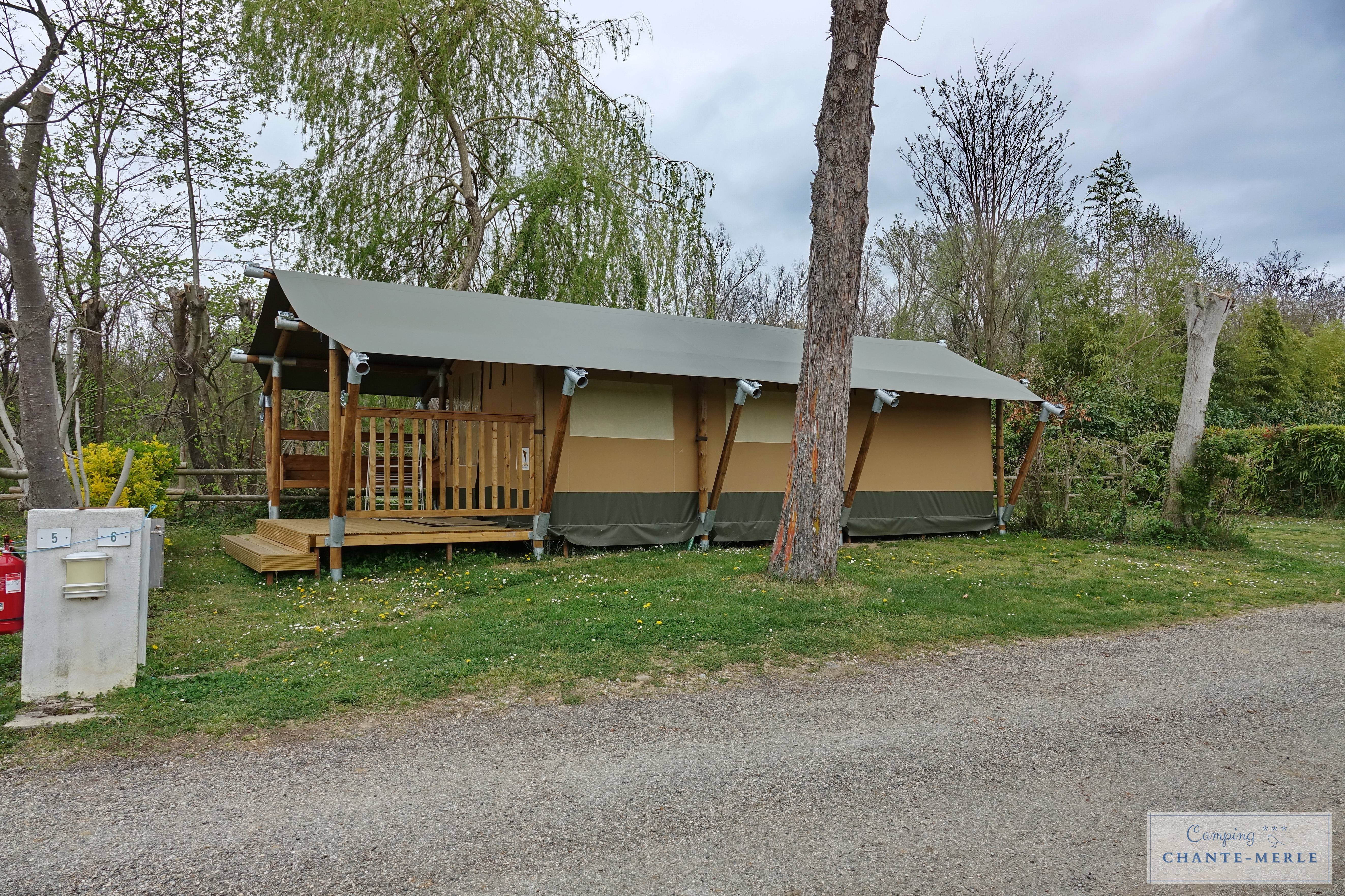 Camping cahnte merle 6 bis