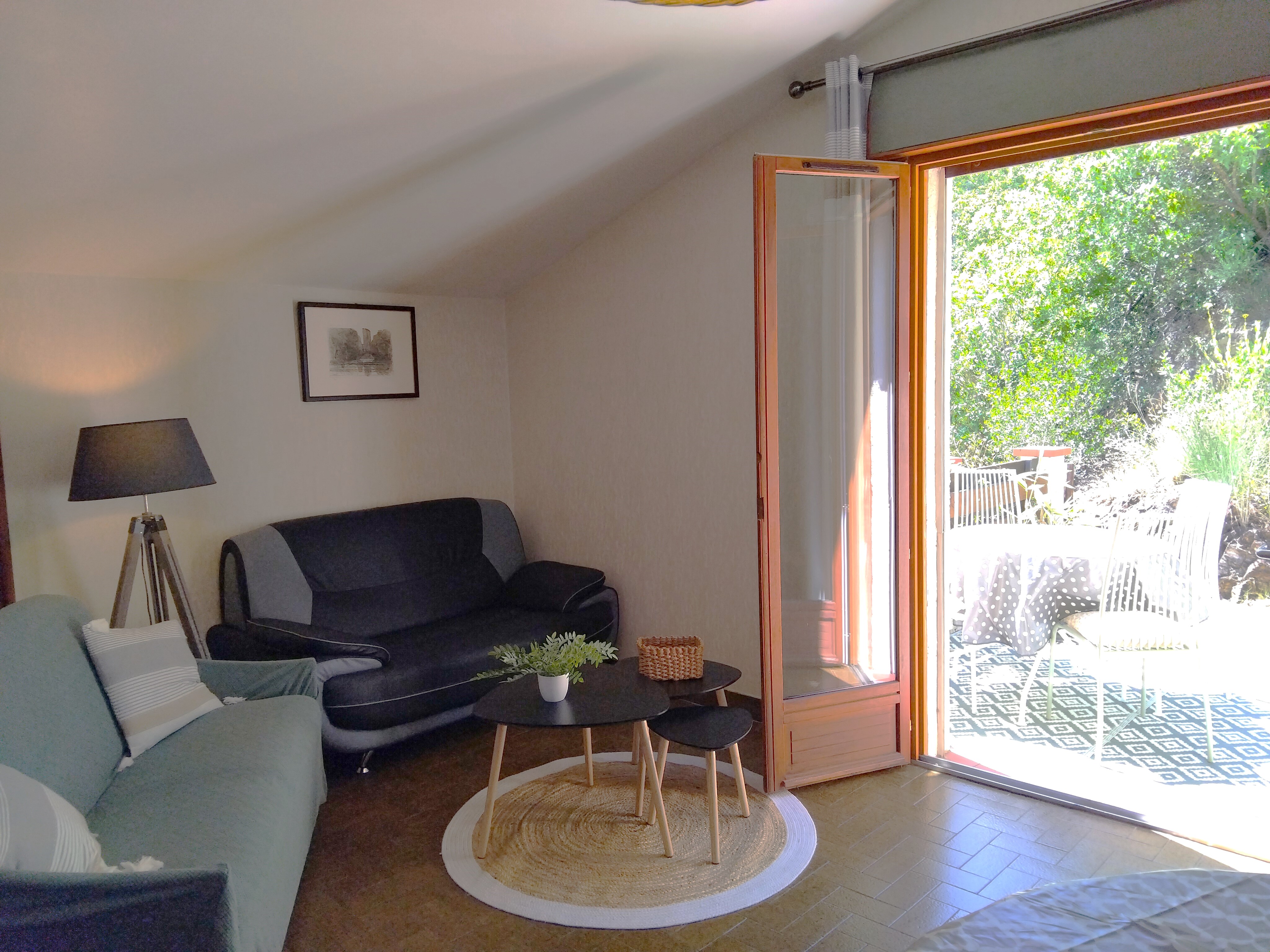 T3 salon terrasse presentation b