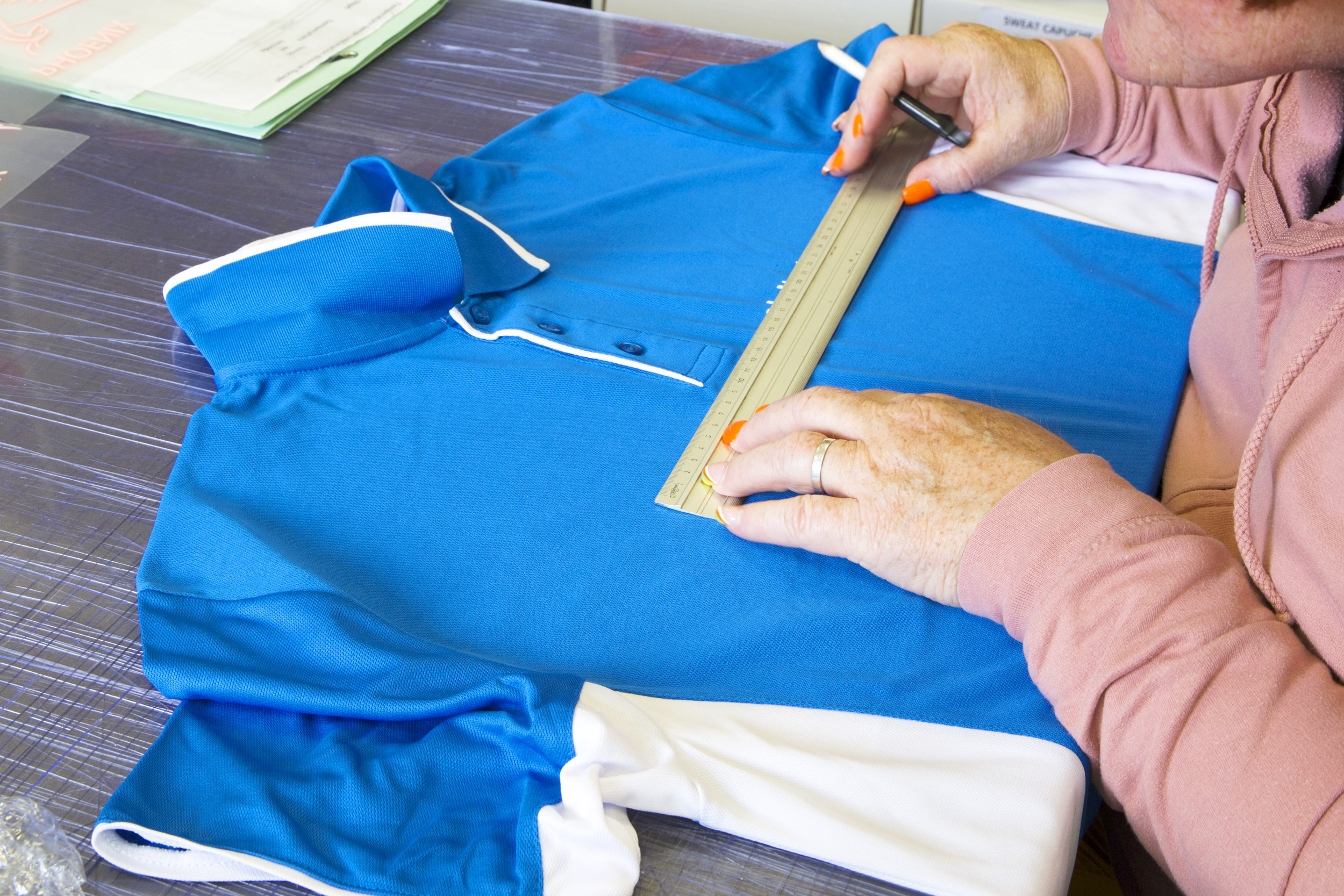 Site mdc personnalisation adhesifs broderie4