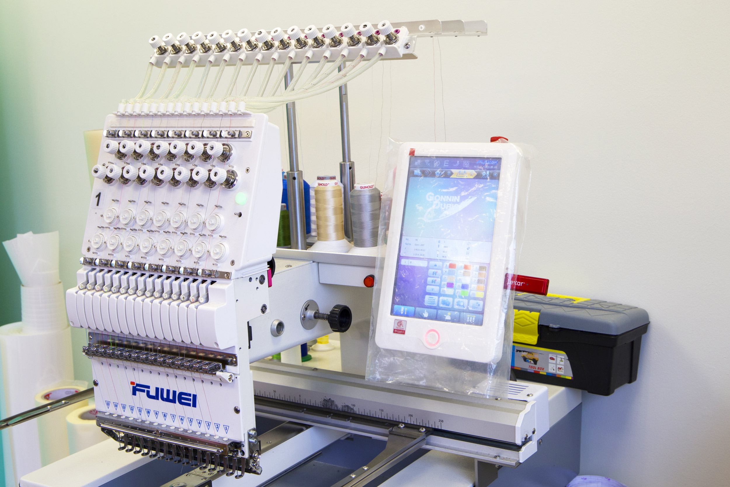 Site mdc personnalisation adhesifs broderie