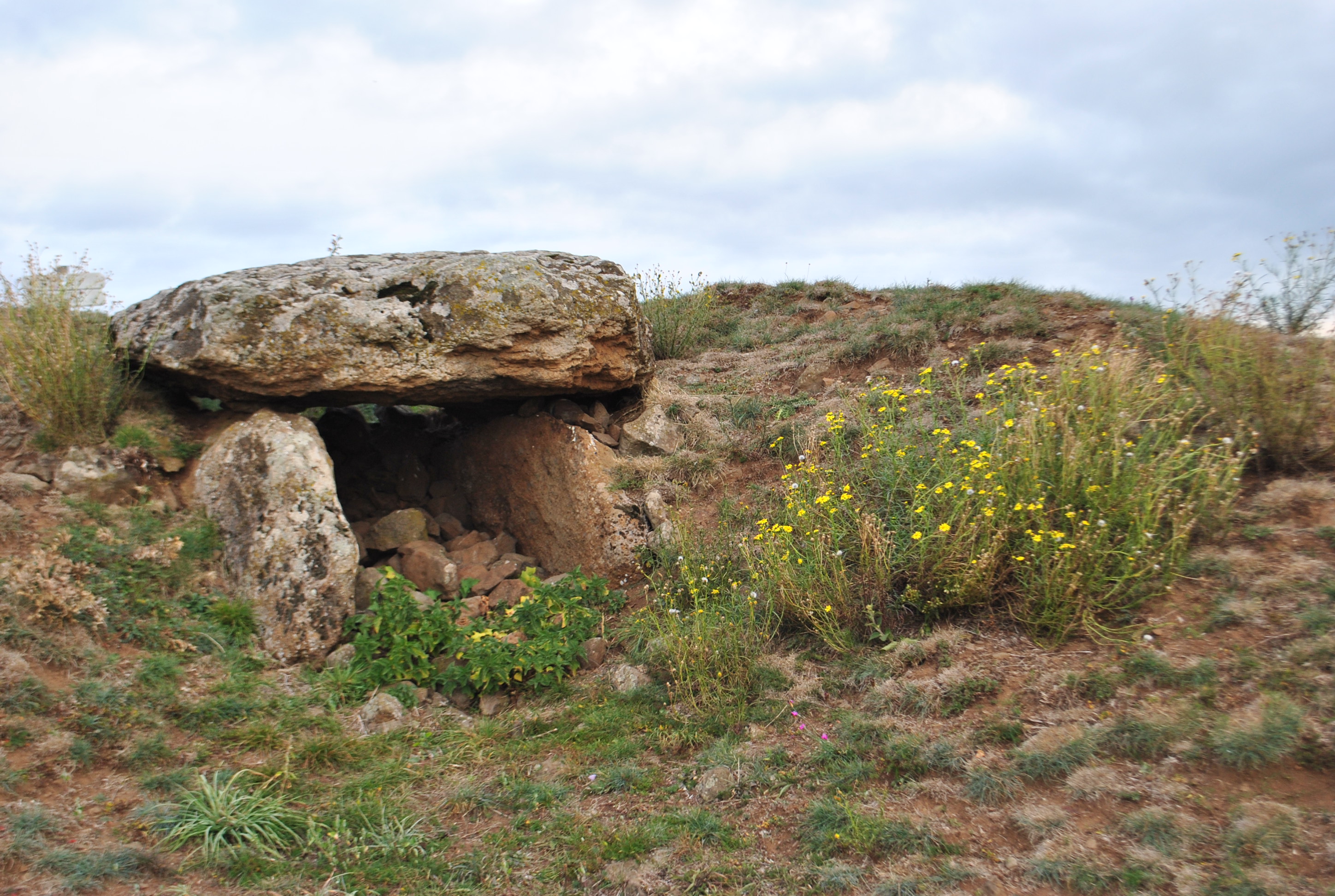 Dolmen de mons