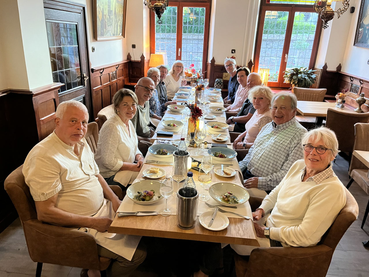 Thumbnail image0 web