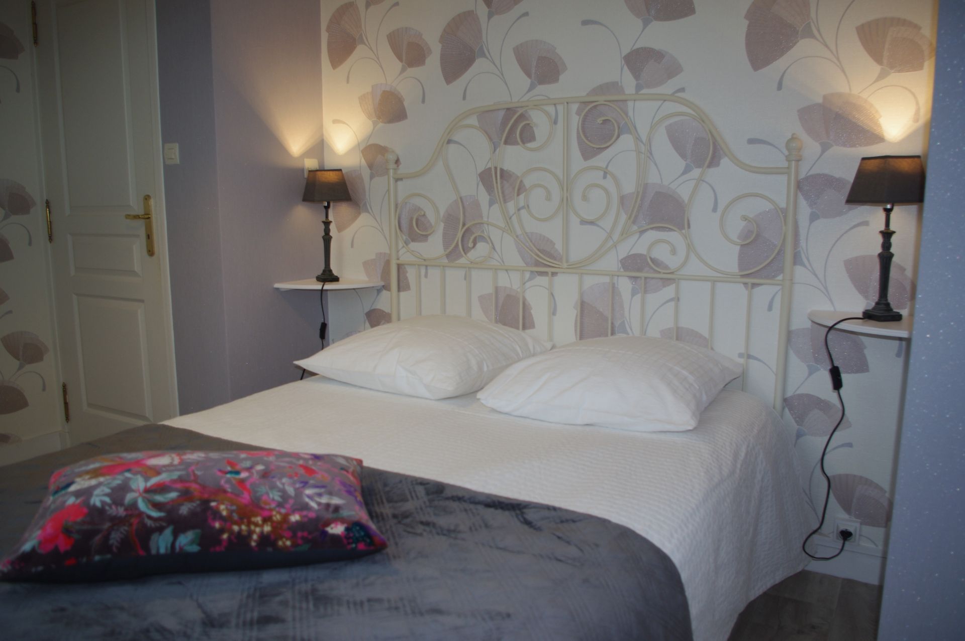 Chambre mauve 1