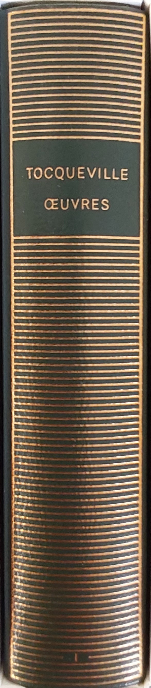 Volume 379 de Tocqueville dans la Bibliothèque de la Pléiade.