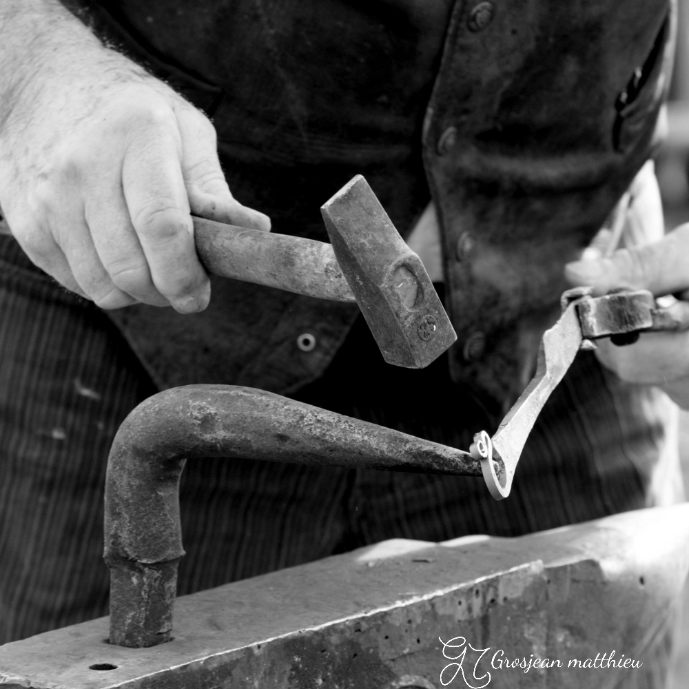 Trelissac demonstration de forge par michel blacksmithing demonstration by michel 22 fevrier 2026 09