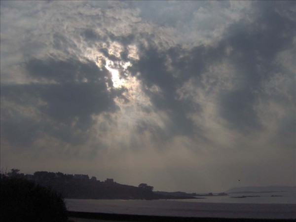 Il veille sur trevou