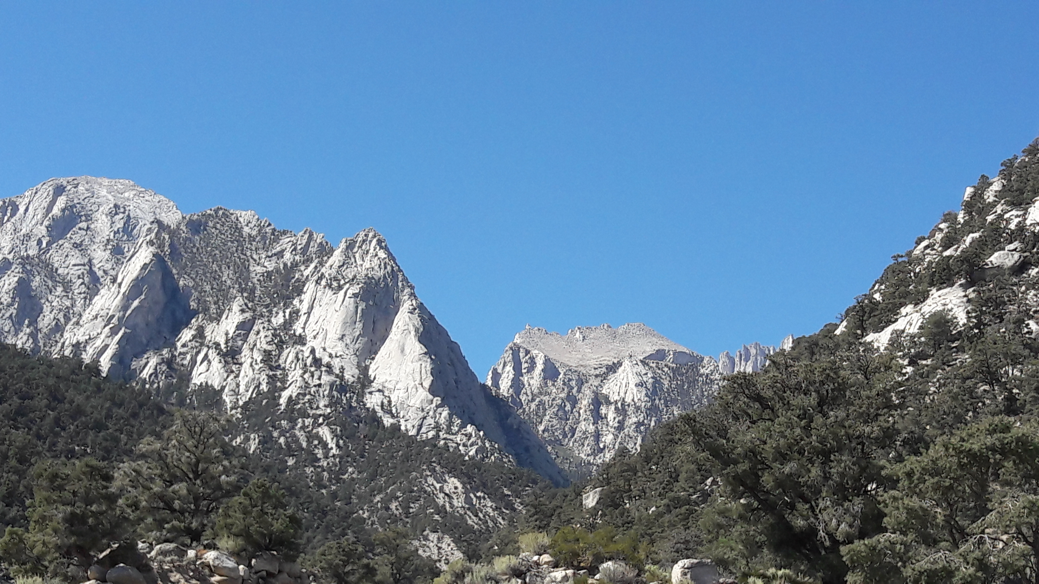 J15 : DEATH VALLEY - MAMMOTH LAKES