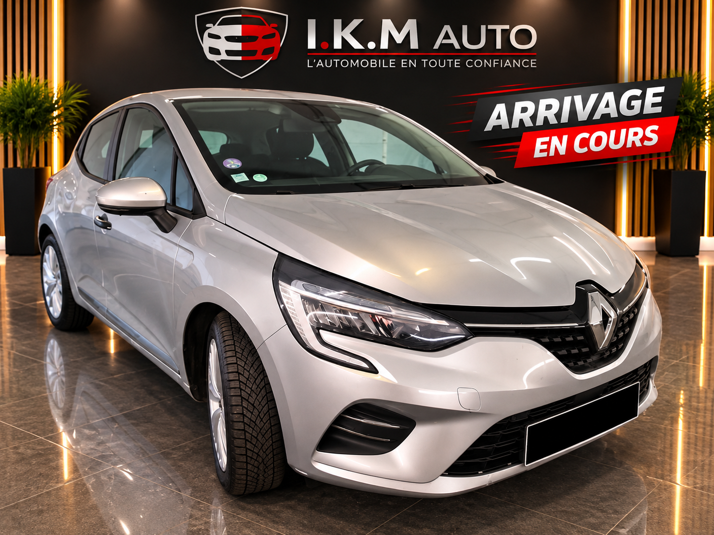 Renault clio en showroom premium