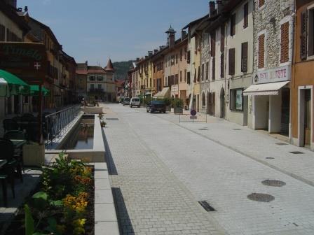Aménagement centre - YENNE