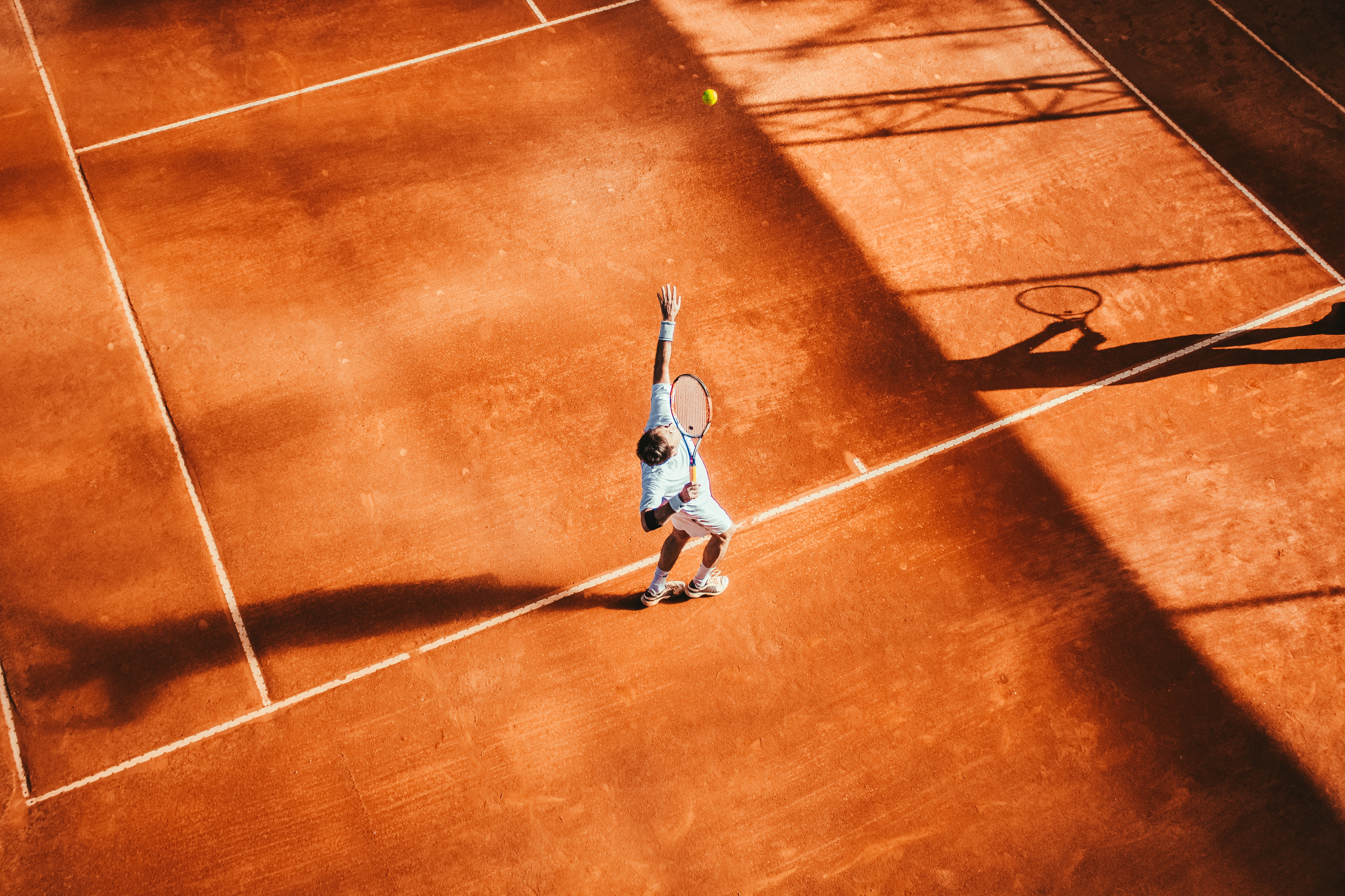 Moises-alex-WqI-PbYugn4-unsplash