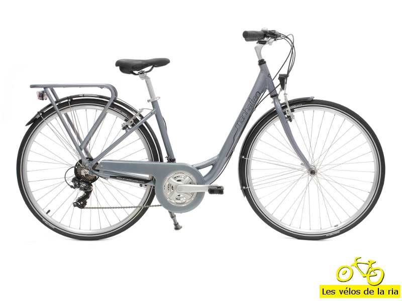 Vente velo vtc escape manhatan marque arcade cycles velos de la ria 56 morbihan