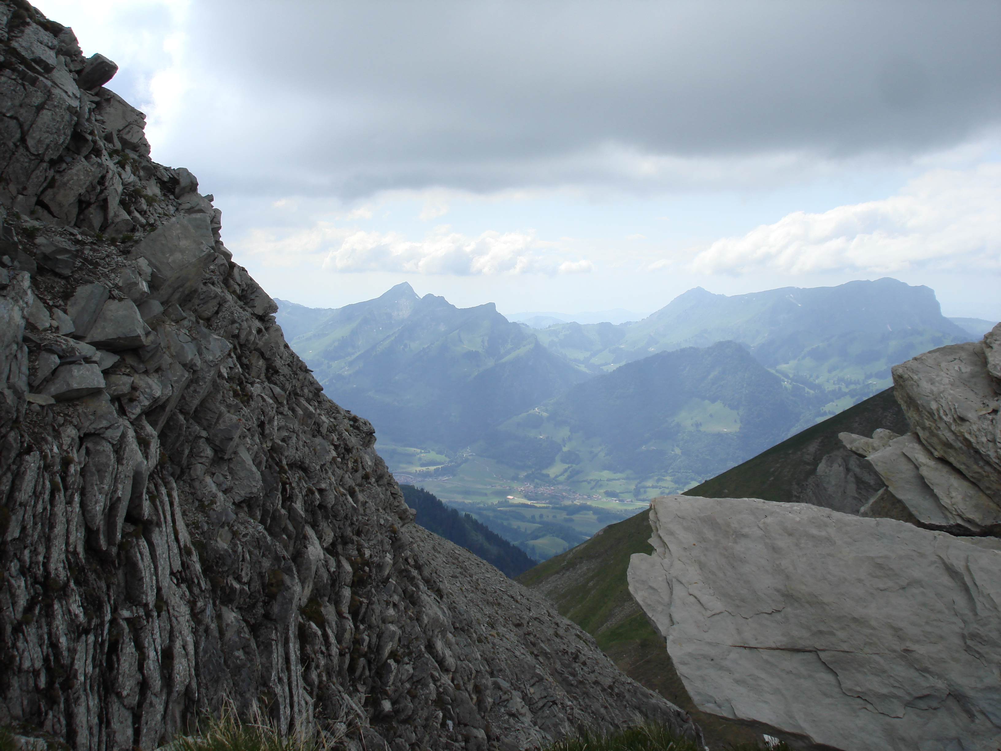 Montagnes de la réserve naturelle du Vanil Noir