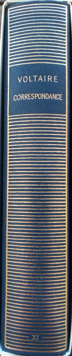 Volume 335 de Voltaire dans la Bibliothèue de la Pléiade