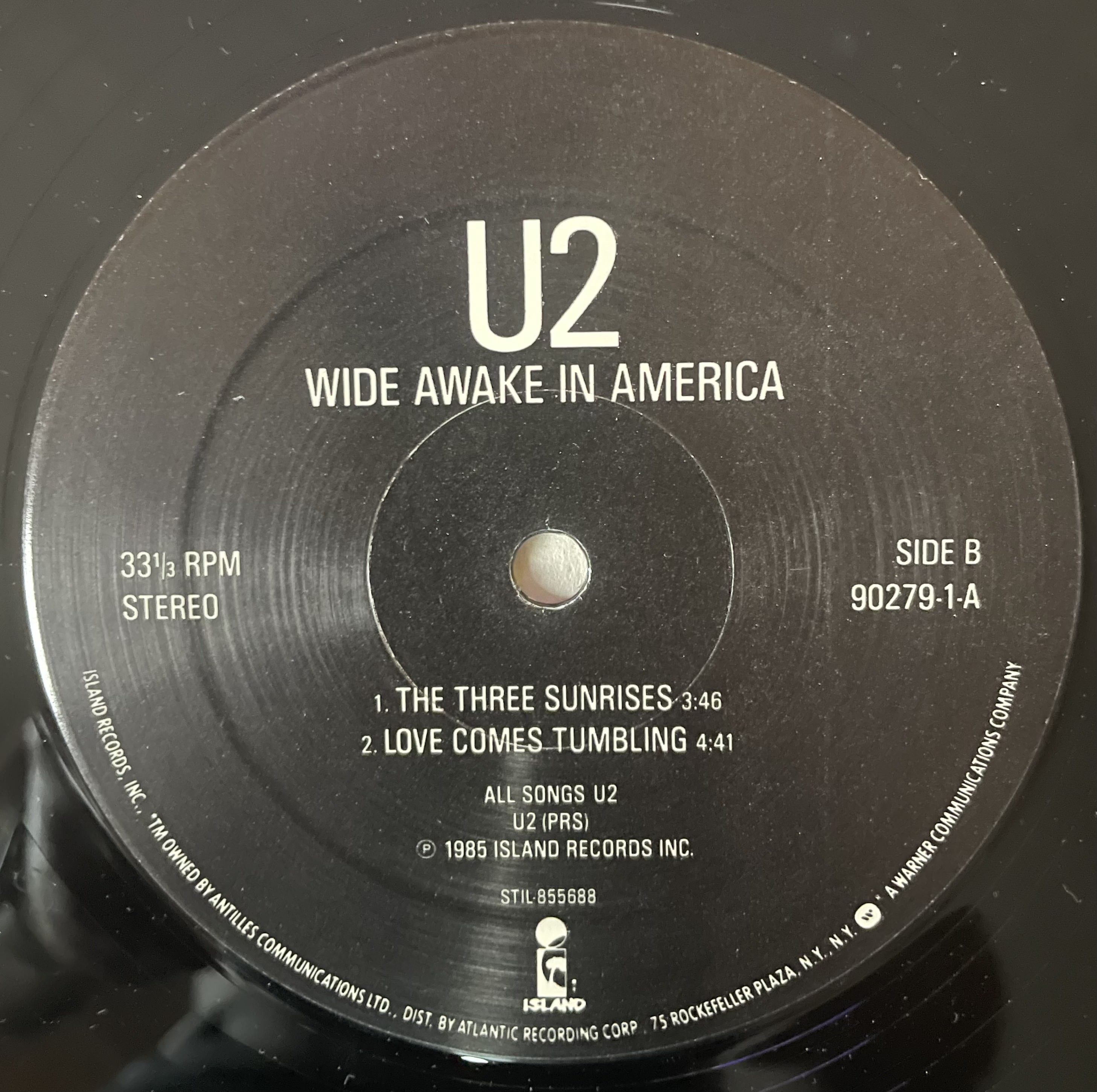 Waia us 90279 1 422 a 