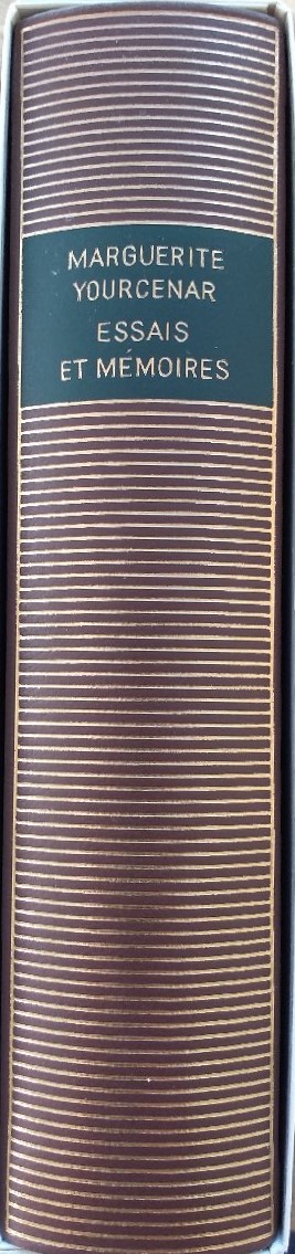 Volume 378 de Marguerite Yourcenar dans la Bibliothèque de la Pléiade.