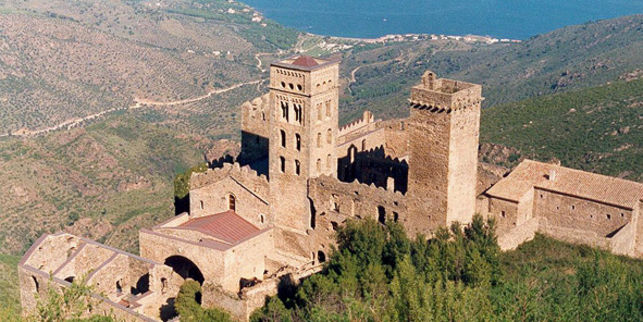 756797 3 9d65 vue du monastere sant pere de rodes en
