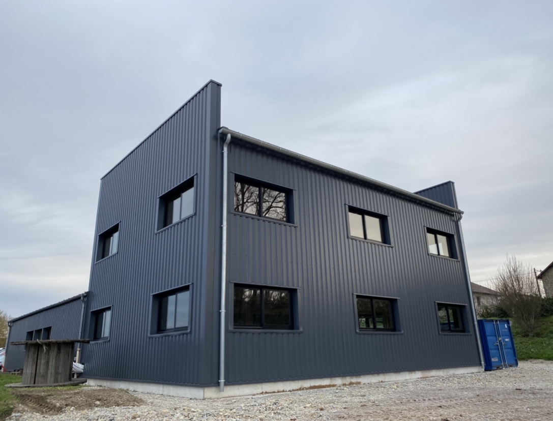 Batiment-aluminium-Bouysse