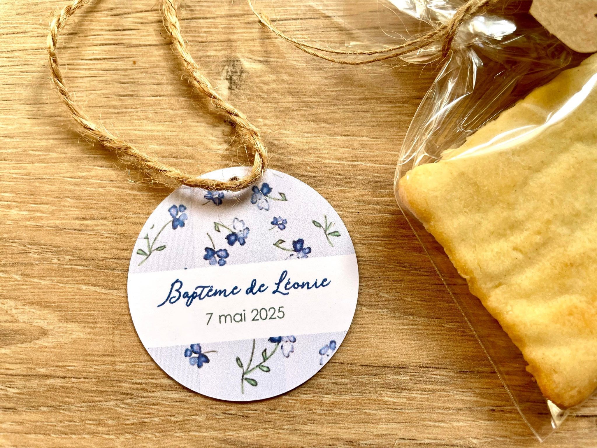 Etiquette cadeau invite