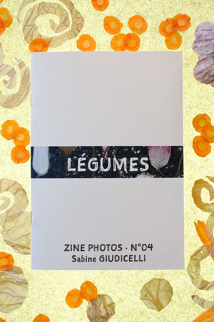 Zine04 01