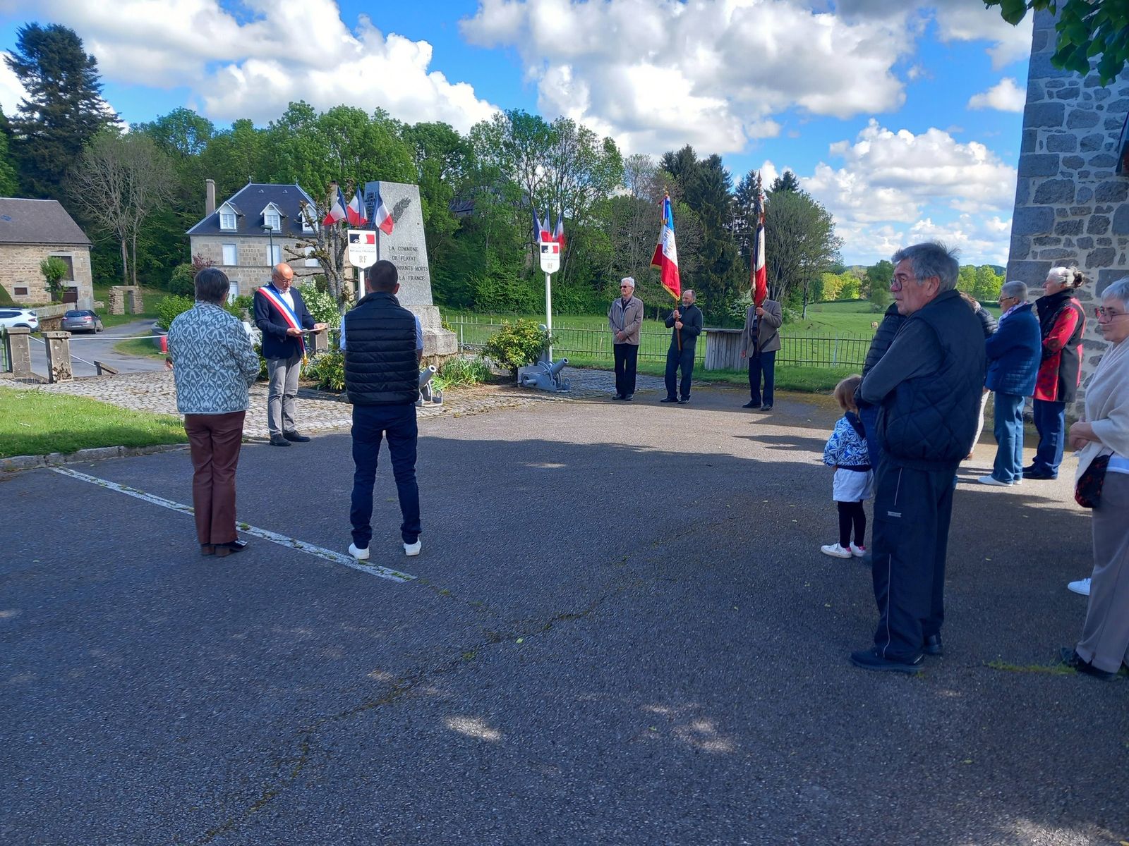 8 mai 4