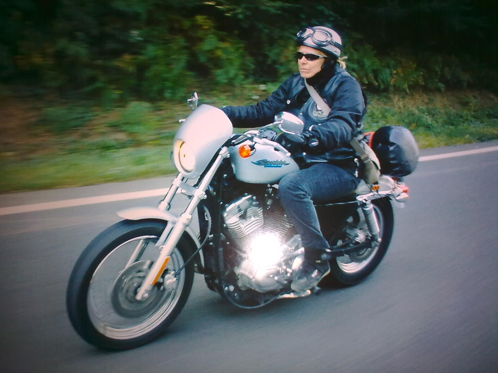 Doris a moto