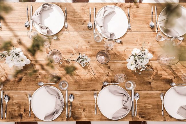 decoration table de mariage minimaliste assiette Angry pixie