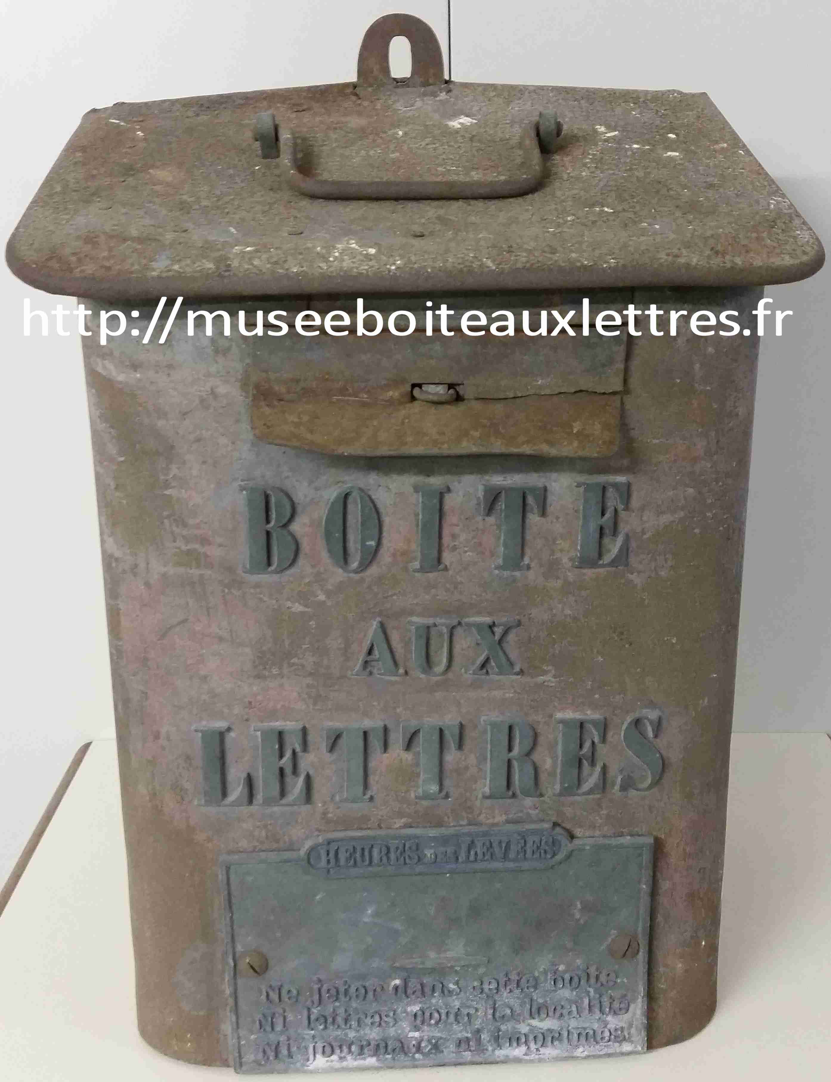 Boite mobile lelievre 1871 1 