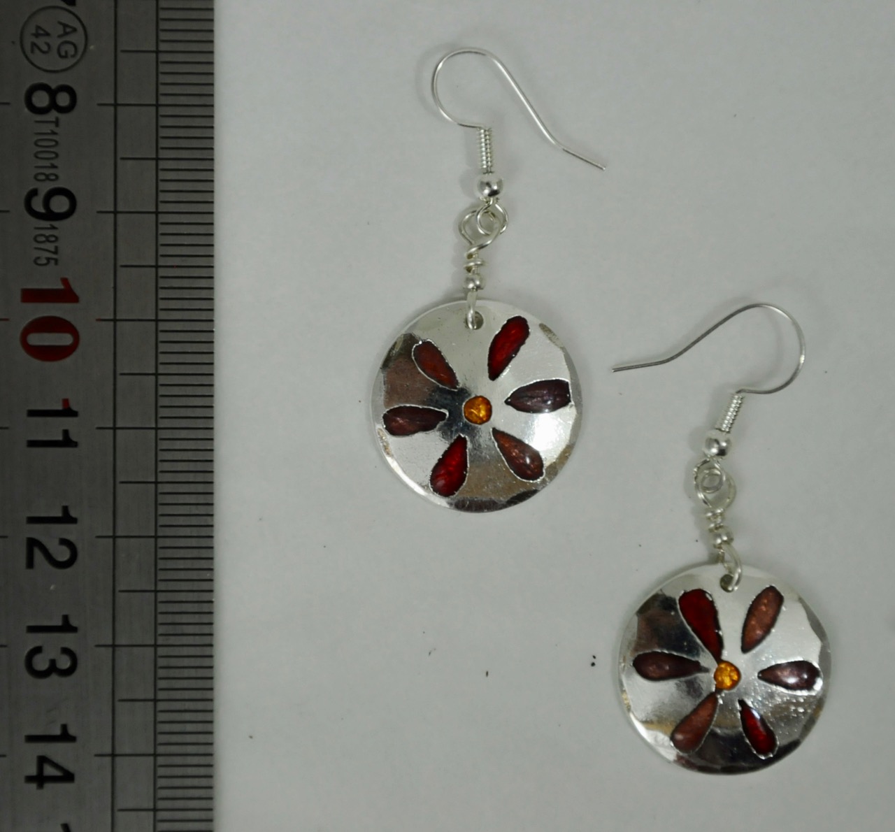 Boucles-me-tal-ronde-rouge-2