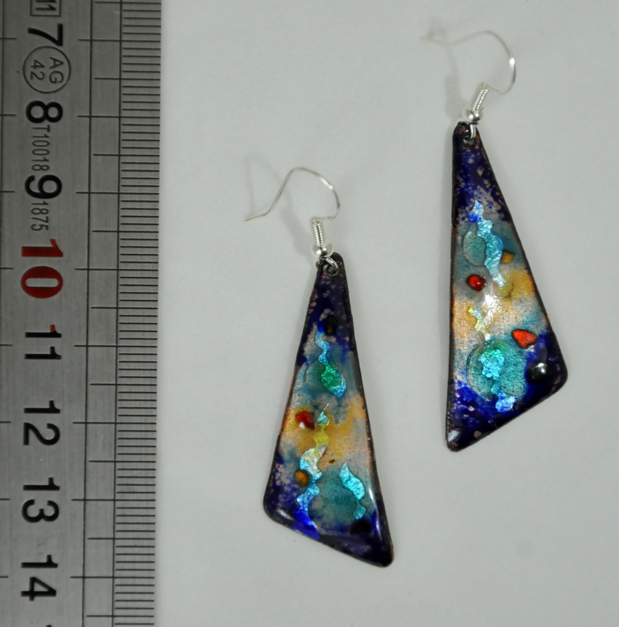 Boucles-triangles-longue-bleu-fonce-2