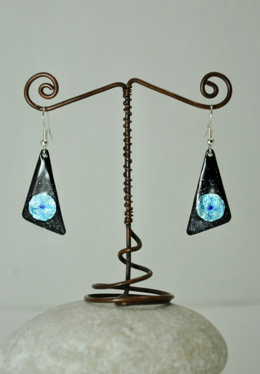 Boucles-triangles-noir-bleu