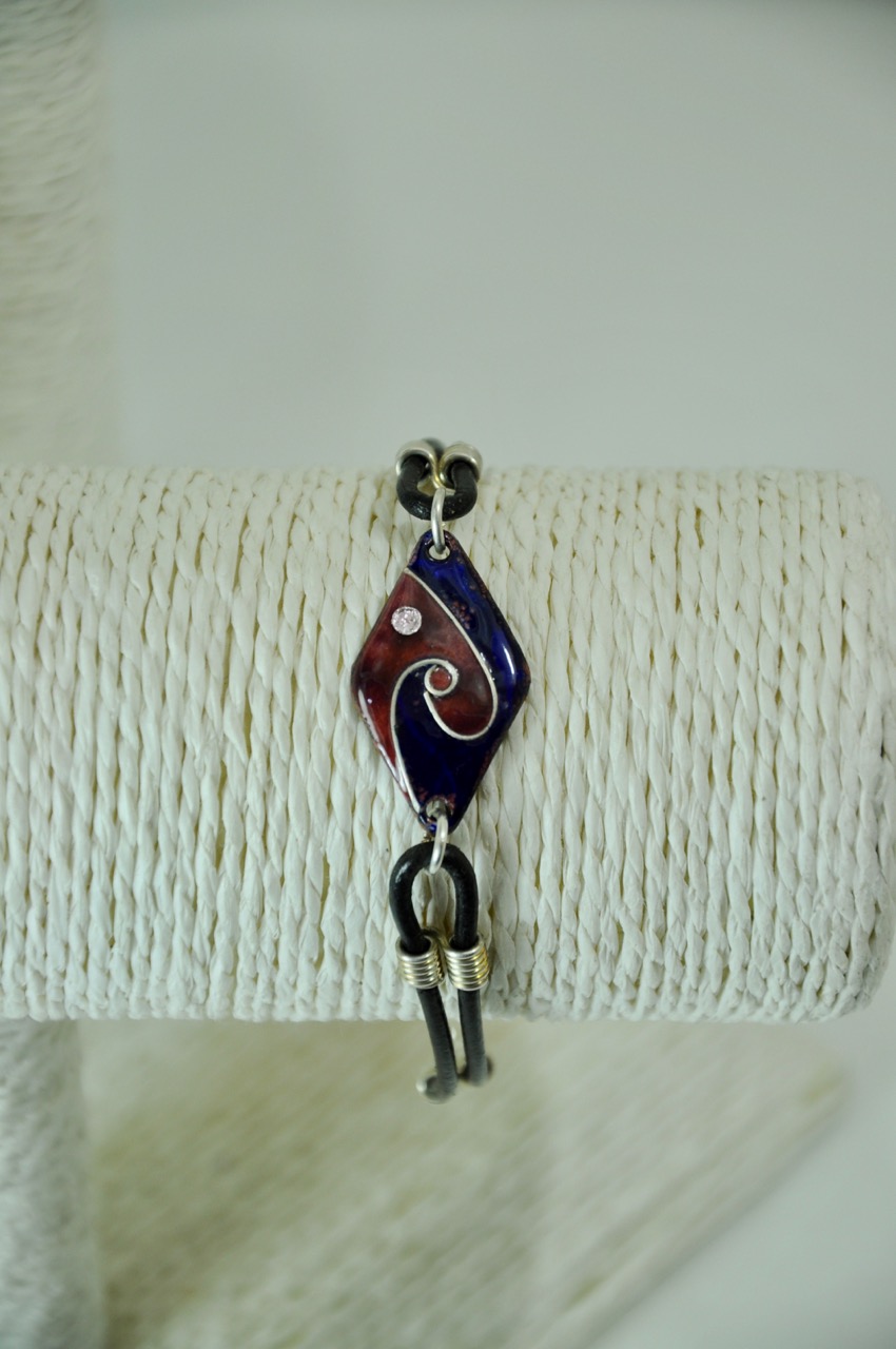 Bracelet-bleu-mauve-losange