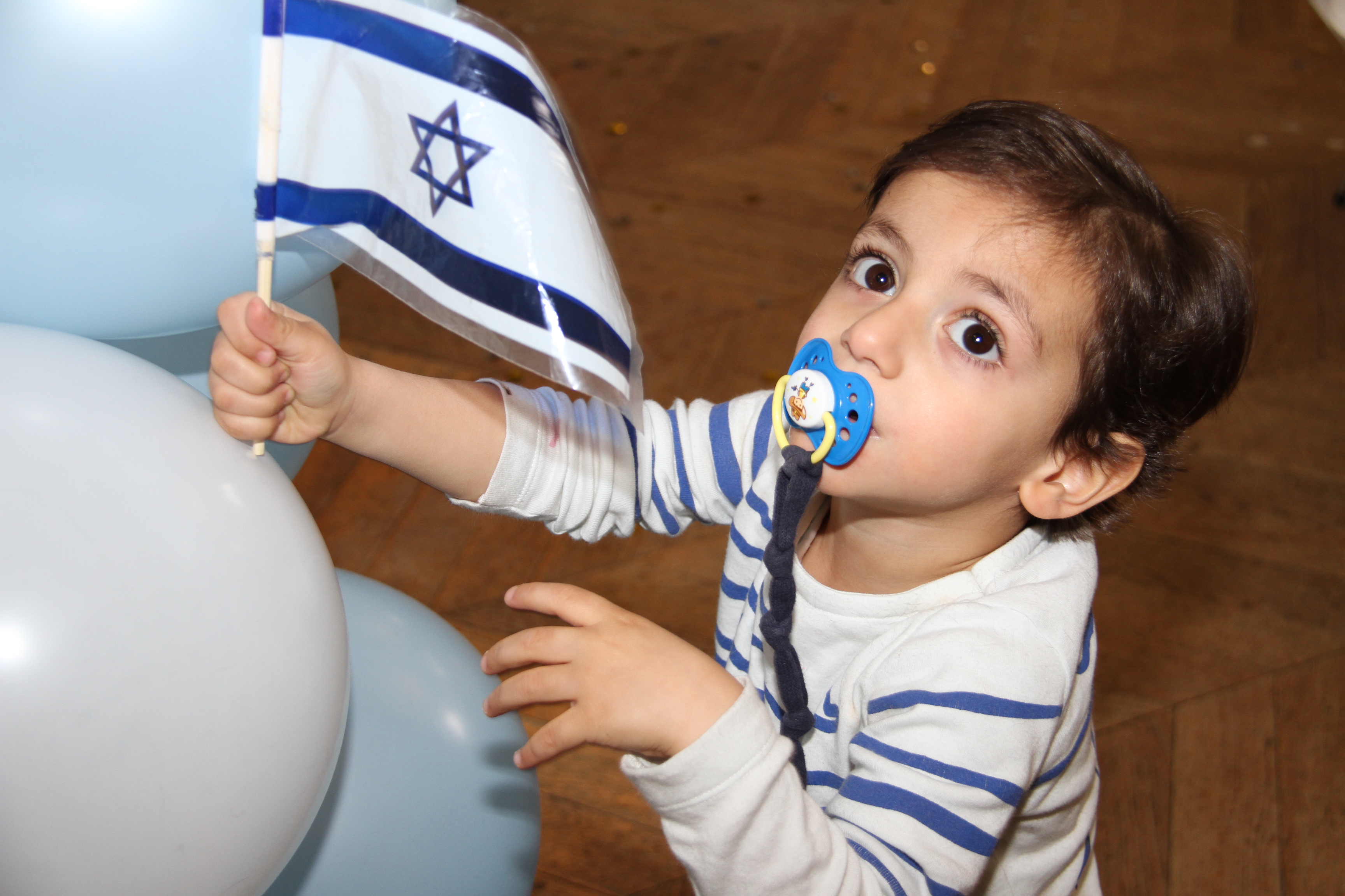Shai et lior 447 