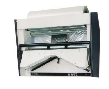 EMBALLEUSE DE VÊTEMENTS SUR CINTRE MURALE MANUELLE - H 602 M