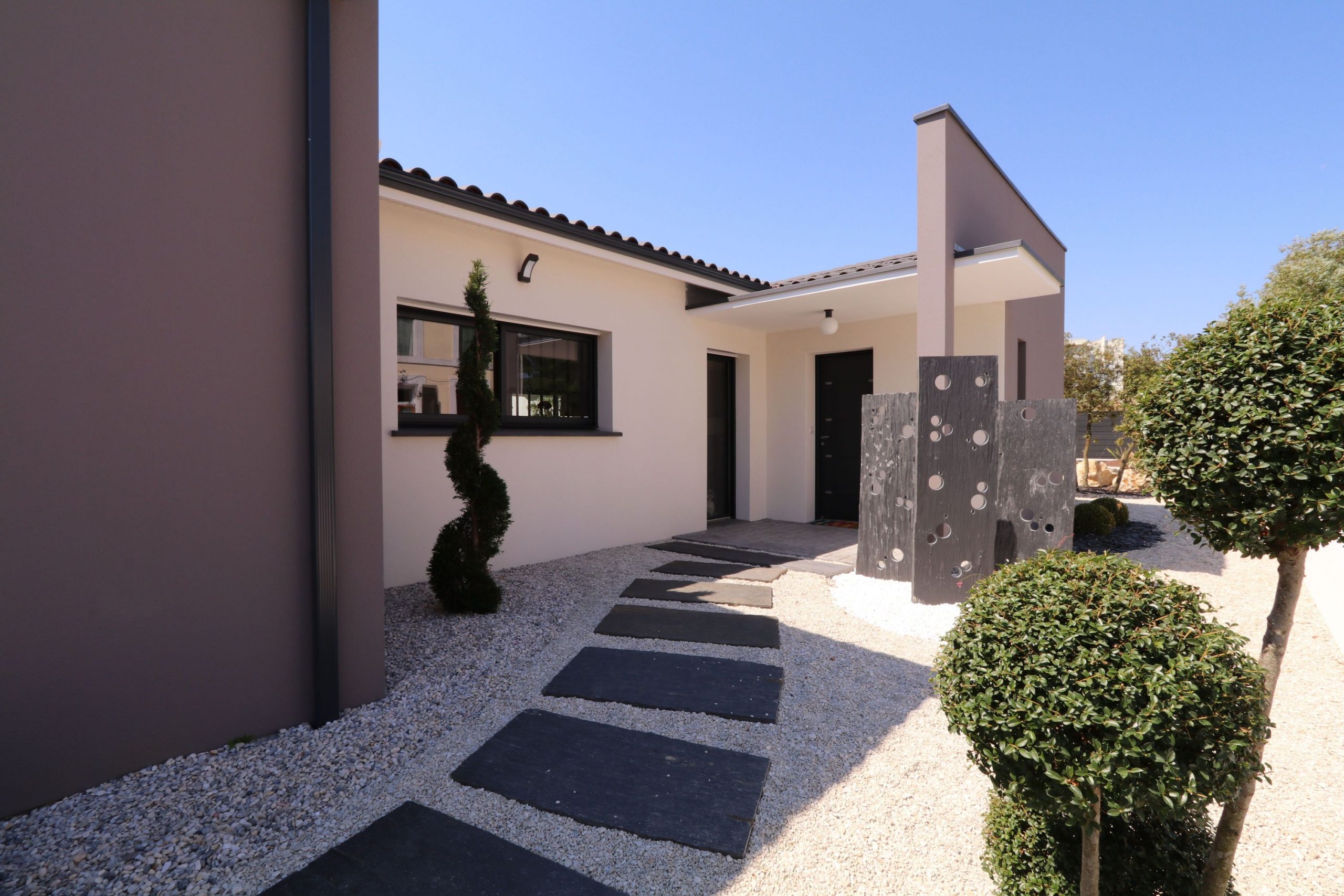 Porche entree maison igc 6 scaled