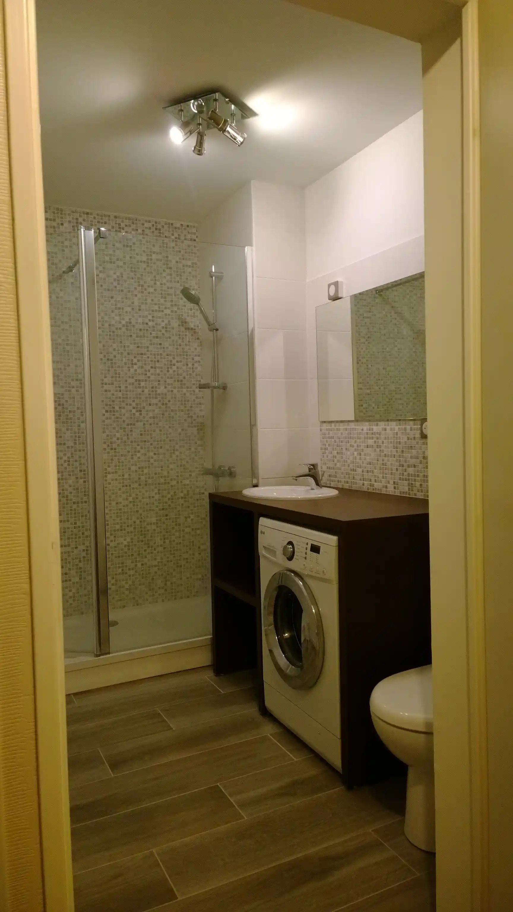 0 artisan plombier specialise dans la renovation complete de salles de bain a vertou 44120 
