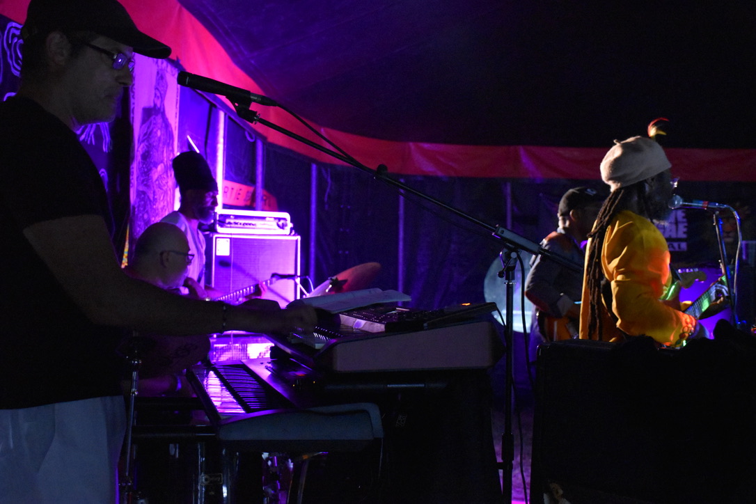 Mosiza congobongoband 7