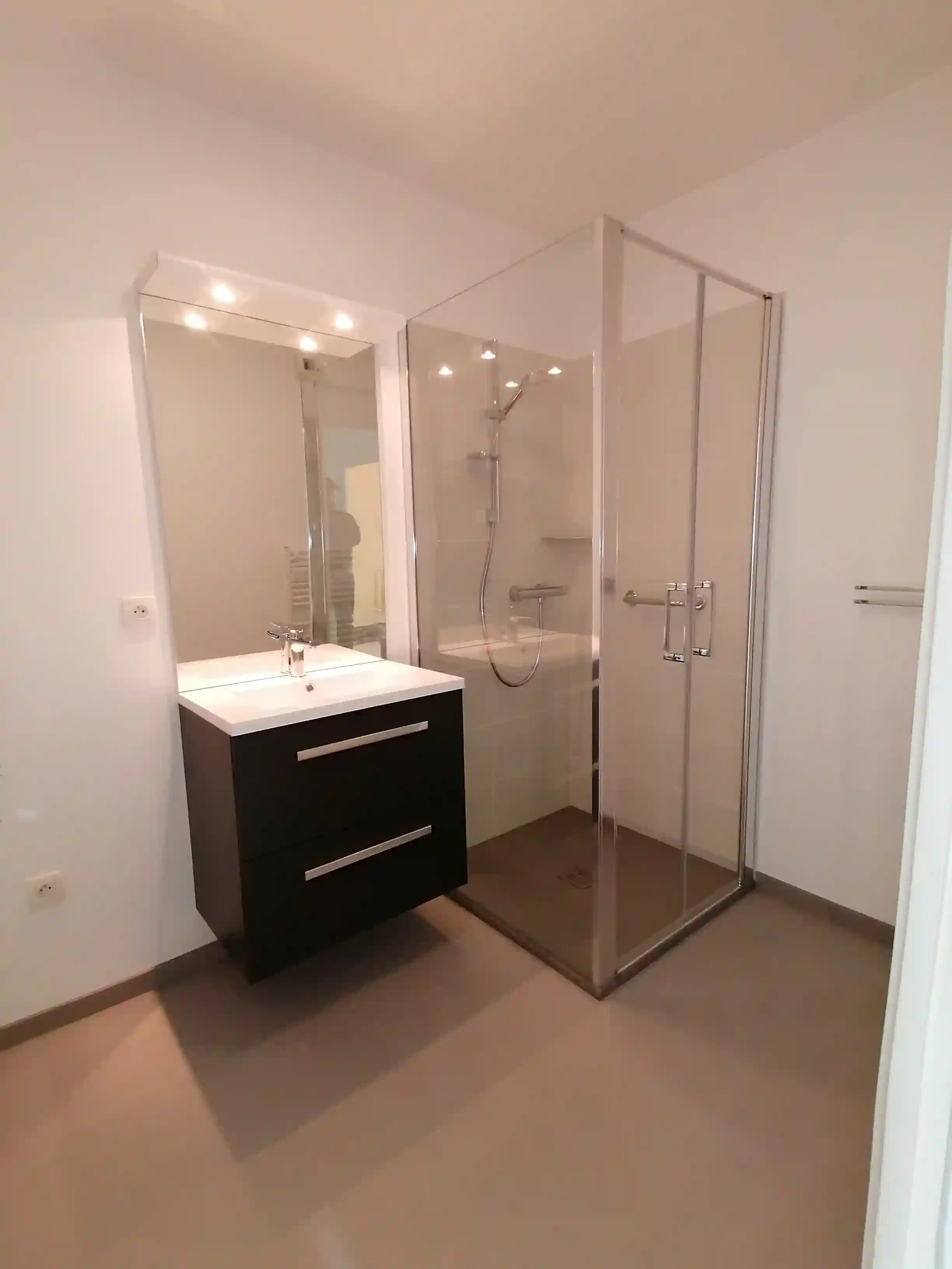 Rénovation de salle d'eau à Reze