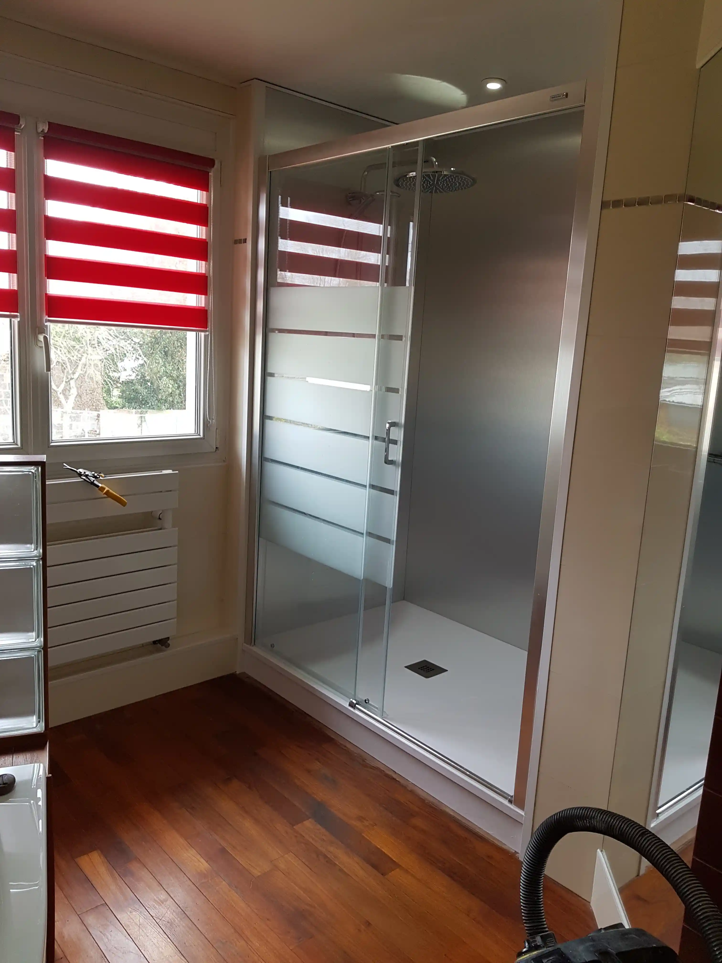 6 renovation d une douche avec panneau a vertou