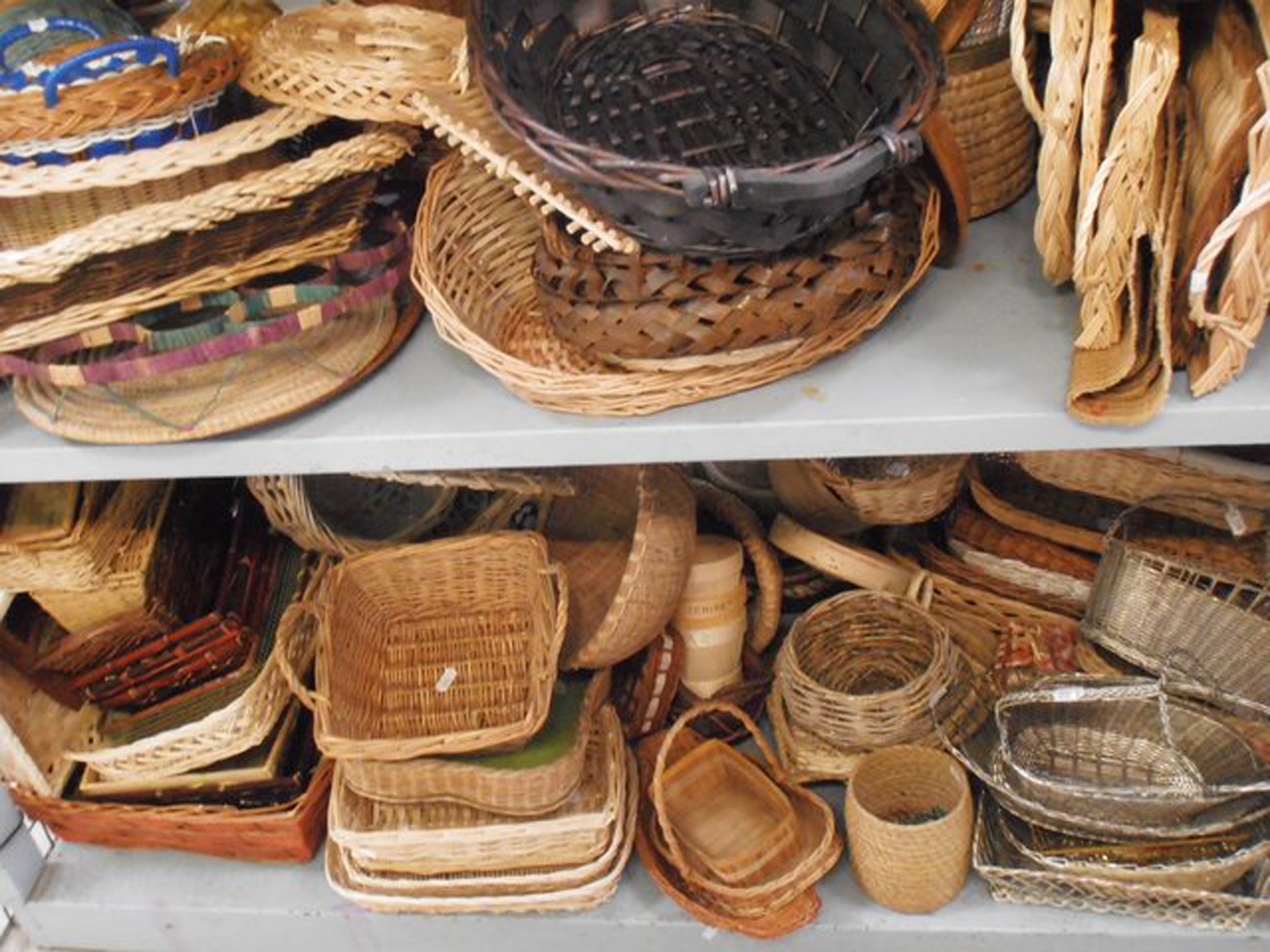 Bric a brac p3102345