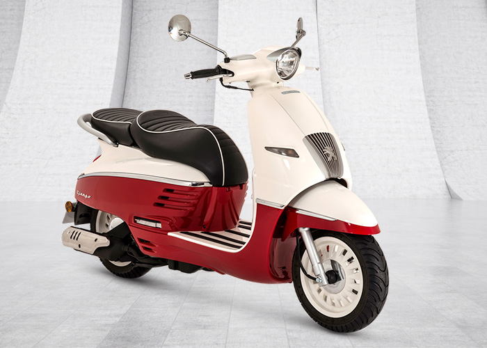 Django standard dragon red 700x500