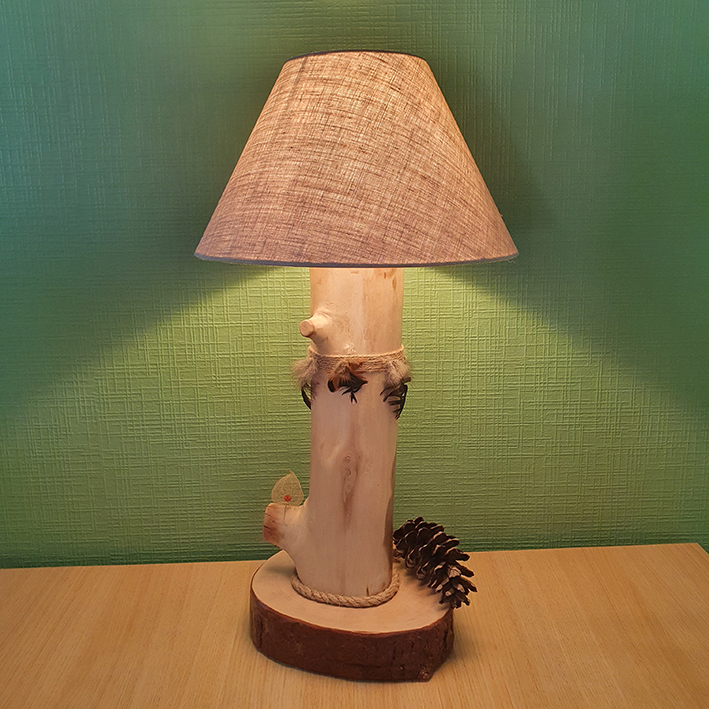 Lueur sauvage lampe bois xyloia