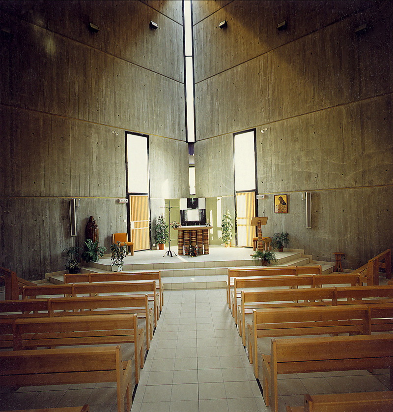 469 photo 4