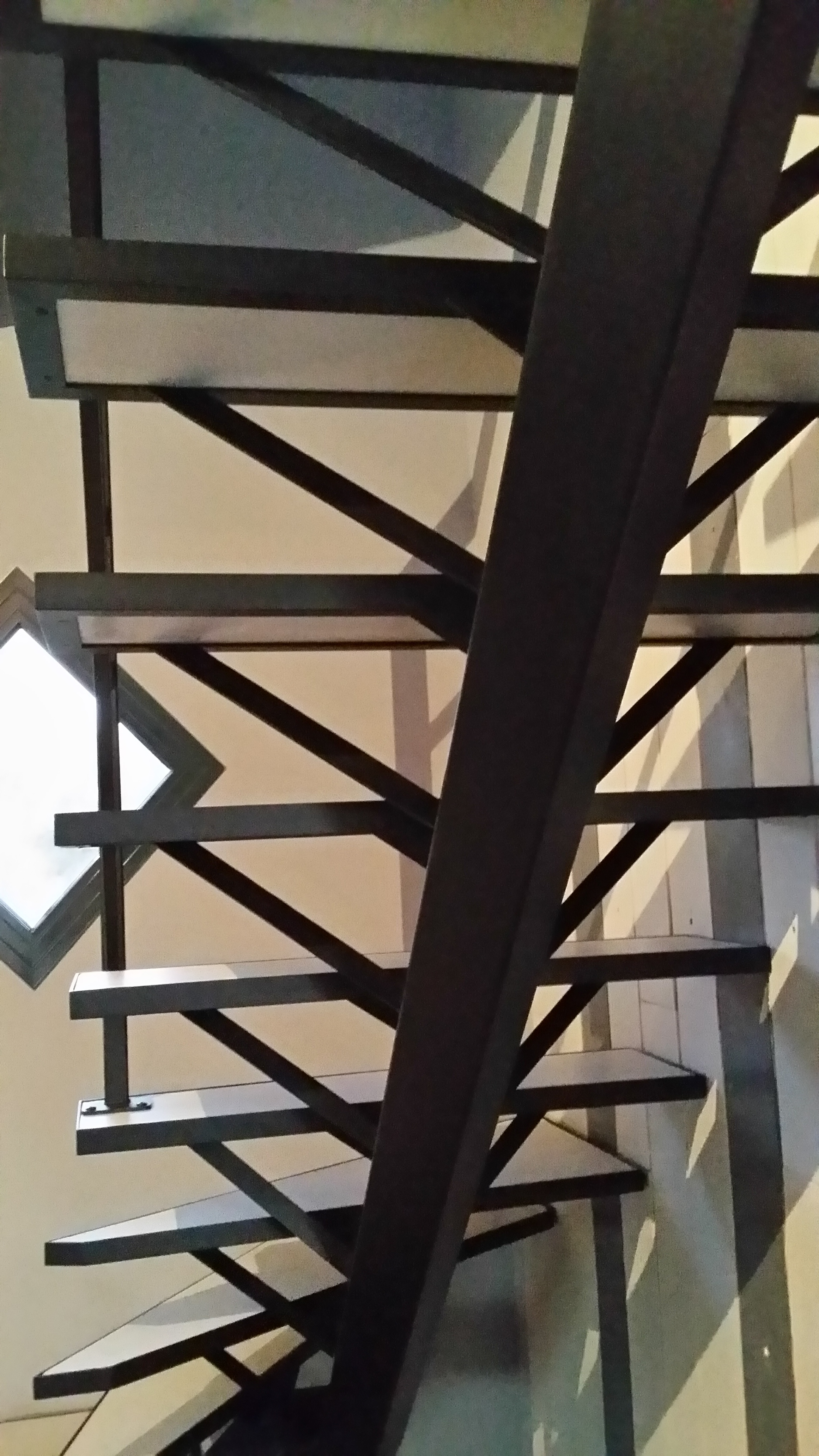 Escalier limon central